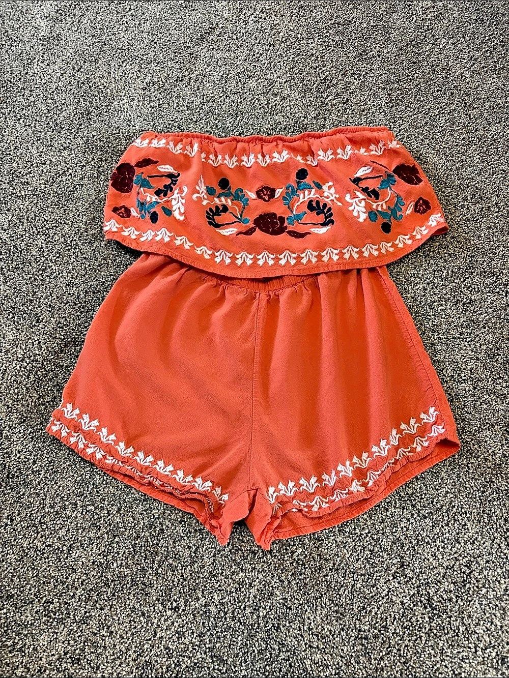 rue21 Floral Strapless Romper in Orange Size Small